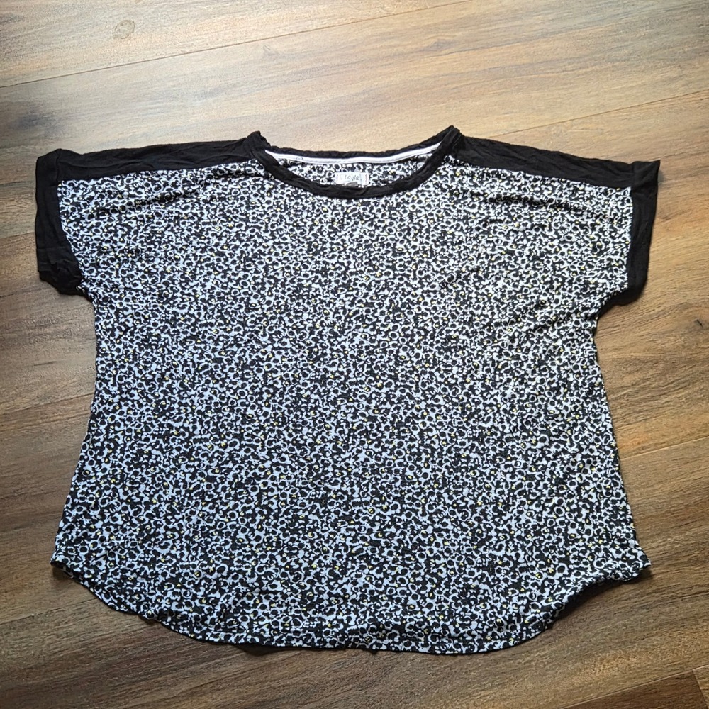 Layla Womens XL Animal Print Dolman Sleeve Top Black White Leopard Blouse Rayon